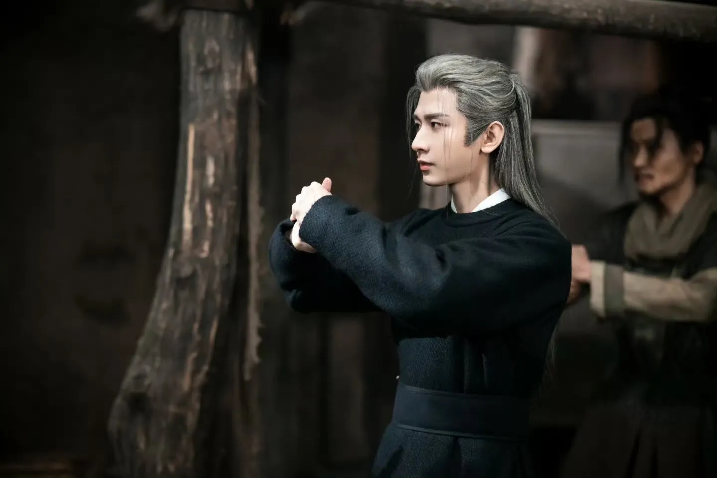 Nam diễn viên thất bại nhất 2025: Đóng 3 phim flop cả 3, nhan sắc lẫn diễn xuất đều chạm đáy- Ảnh 5.