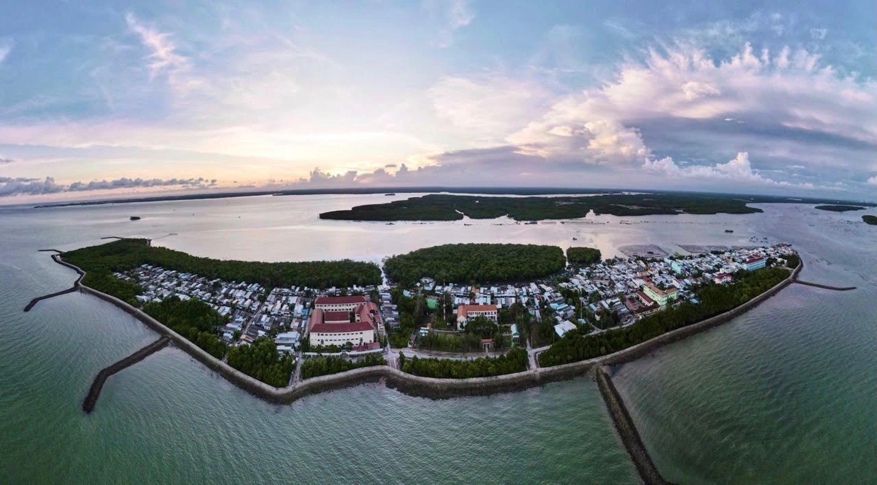 TP.HCM đang chọn nhà đầu tư siêu cảng Cần Giờ- Ảnh 2.