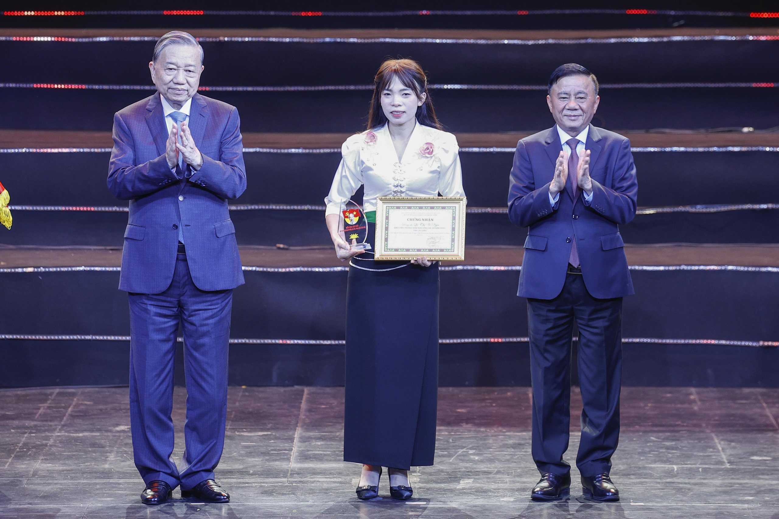 Tổng Bí thư Tô Lâm: Mỗi cán bộ đảng viên phải là những người truyền cảm hứng
- Ảnh 4.