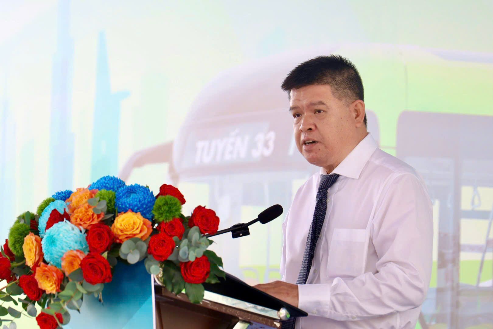 58 xe buýt điện mới xuất hiện trên đường phố TPHCM 3 58 xe buýt điện mới xuất hiện trên đường phố TP HCM - Ảnh 3.