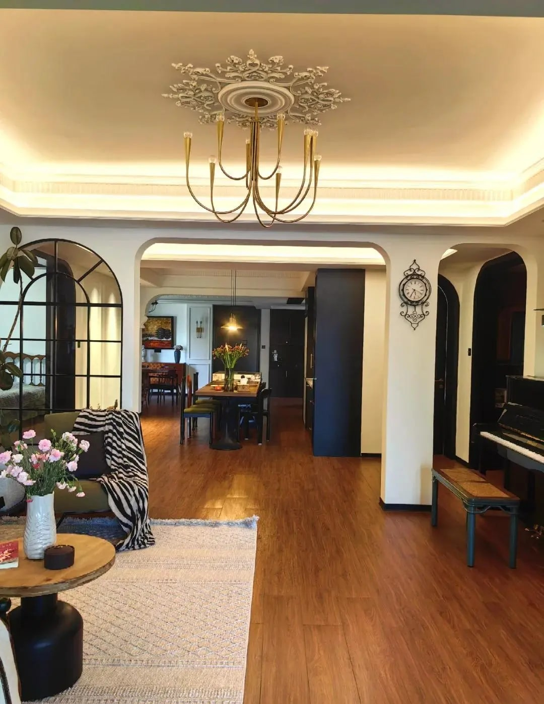 Nữ nghệ sĩ 40 tuổi không kết hôn, bỏ 12 tỷ xây 