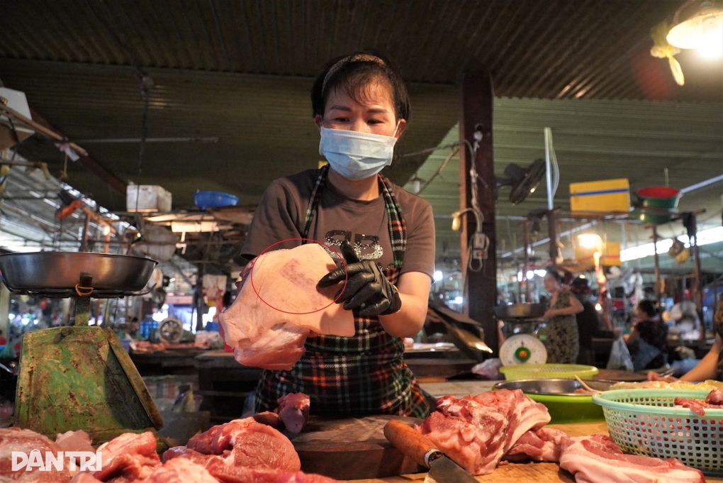 Bí mật đằng sau loại hóa chất phù phép thịt heo thành thịt bò - 2