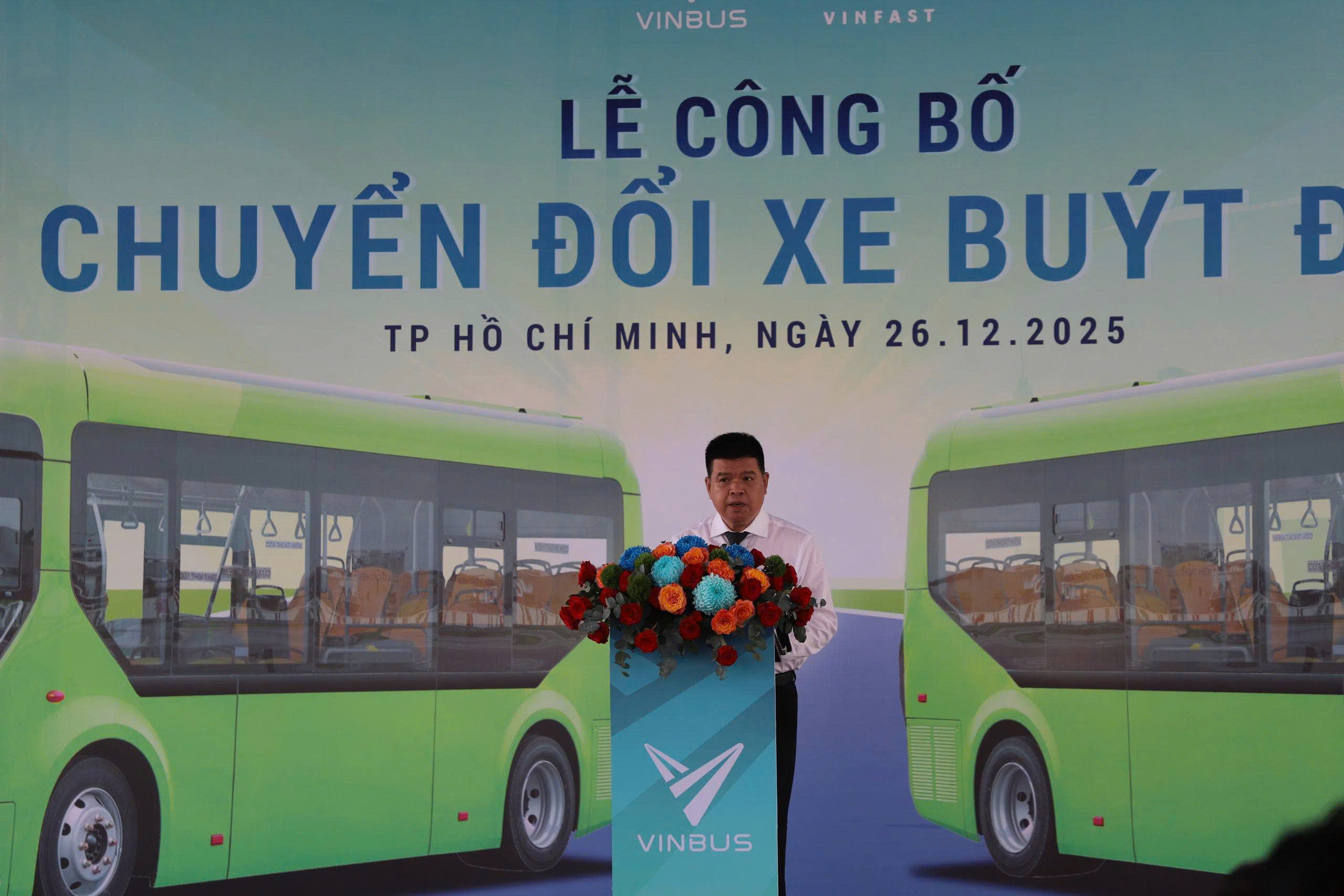 Ngày mai, TP.HCM có thêm 58 xe buýt điện Vinbus hoạt động  - Ảnh 2.