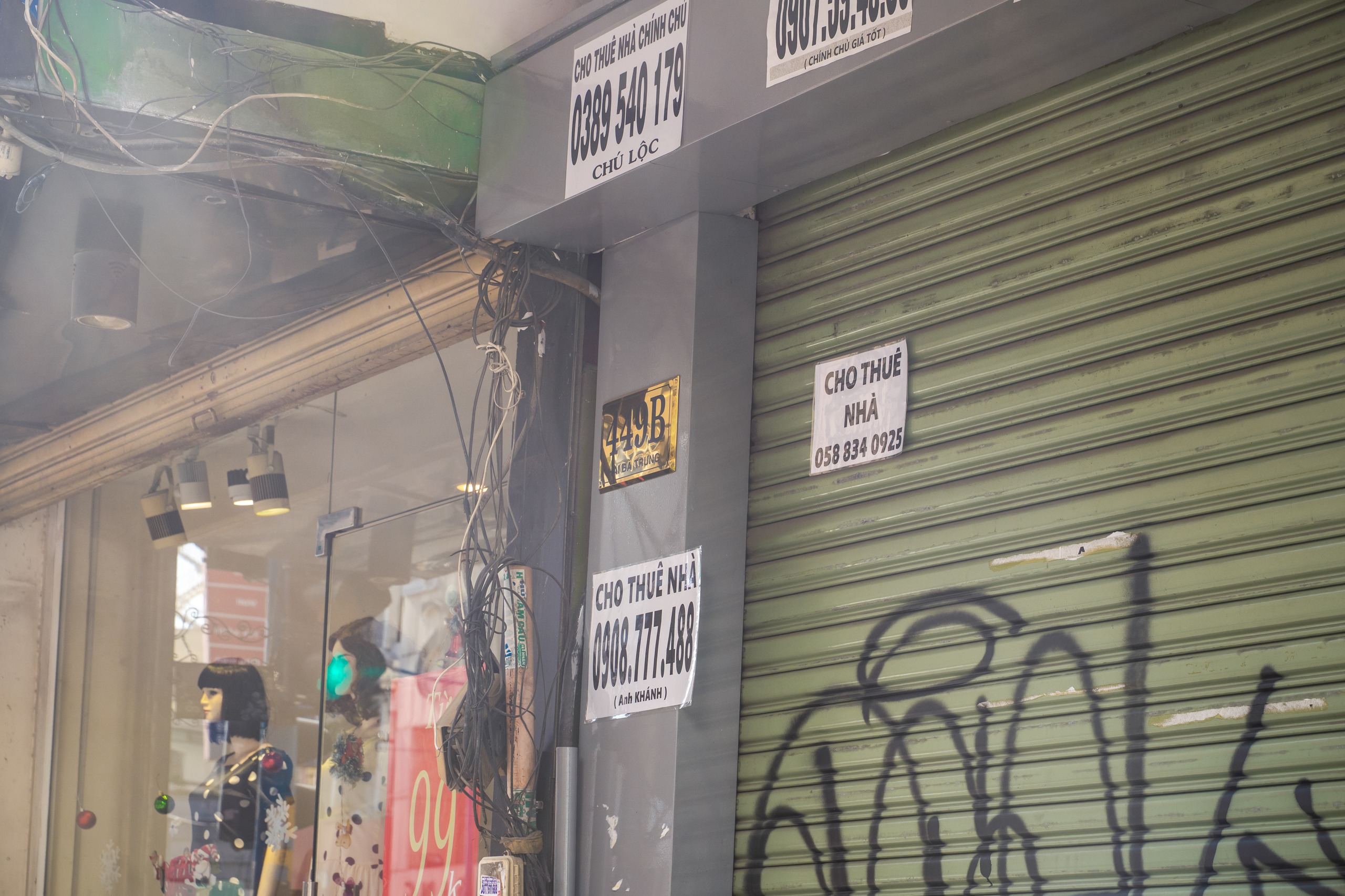 Mặt bằng kinh doanh ngàn đô tại TPHCM ế ẩm cuối năm - Ảnh 7.