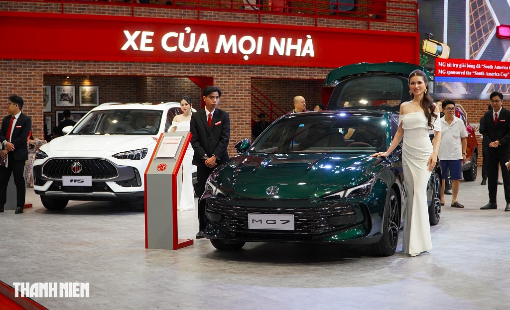 Sedan hạng D: Doanh số Toyota Camry và KIA K5 tăng nhờ giảm giá cả trăm triệu - Ảnh 4.