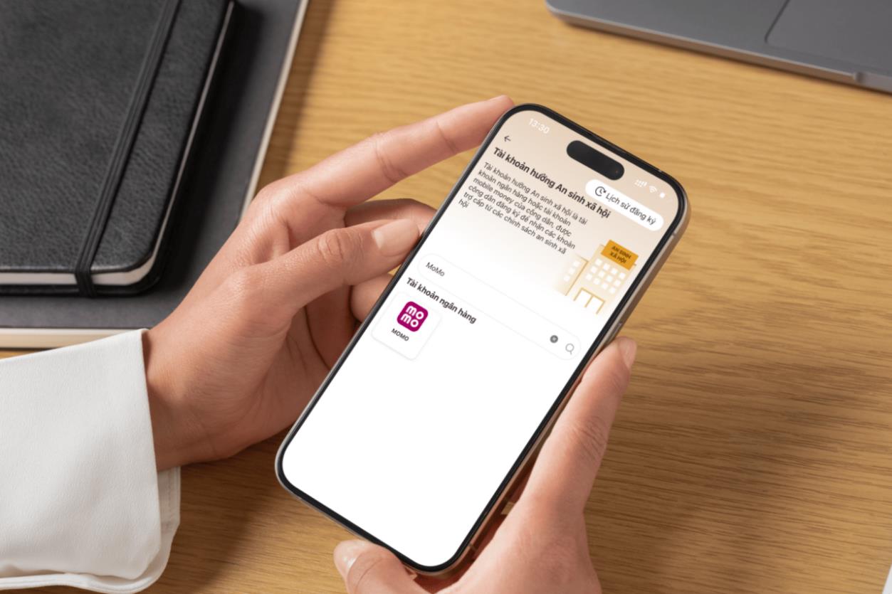 Xóa cảnh xếp hàng nhờ trực tuyến hóa dịch vụ công - Ảnh 3.