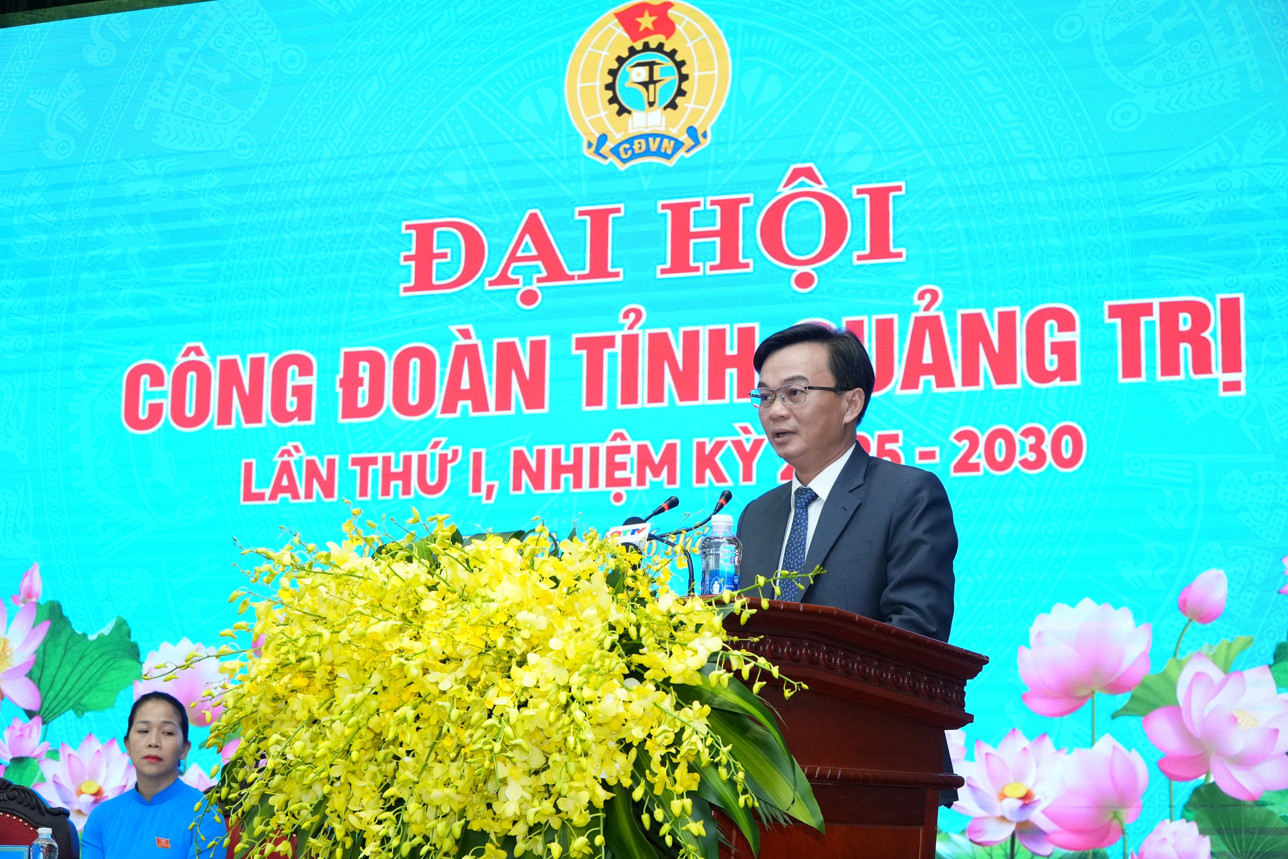 Nhiệm kỳ đặc biệt của Công đoàn tỉnh Quảng Trị - Ảnh 10.