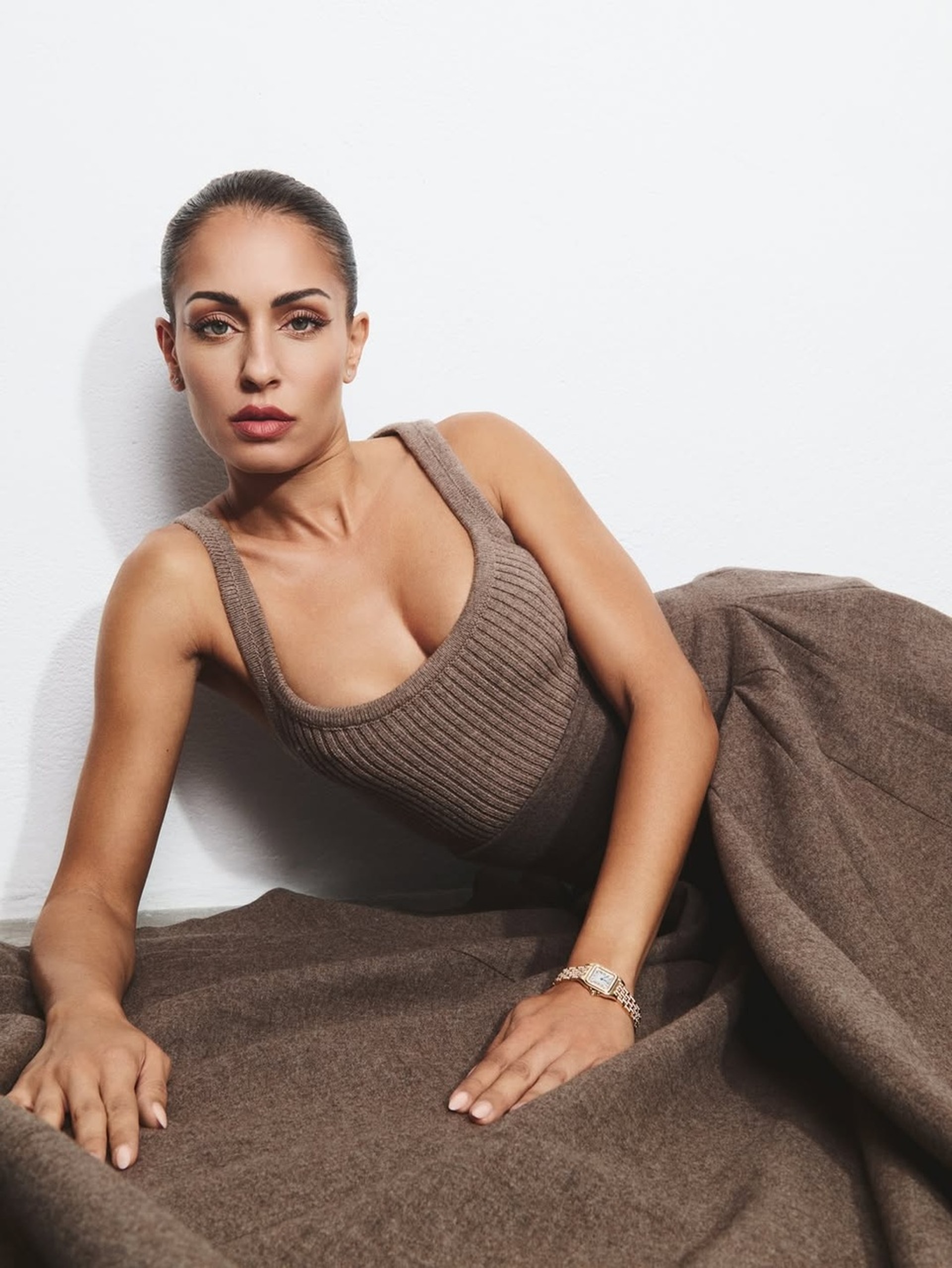 Mỹ nhân hơn 12 tuổi ngỏ ý tái hợp tuyển thủ Hakimi sau 2 năm ly hôn - 7