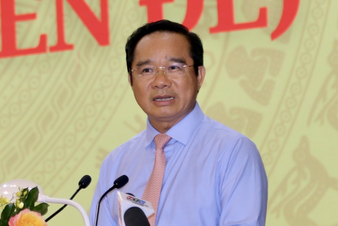 Chủ tịch UBND TP.HCM Nguyễn Văn Được: Băn khoăn, thận trọng về bảng giá đất 2026 - Ảnh 2.