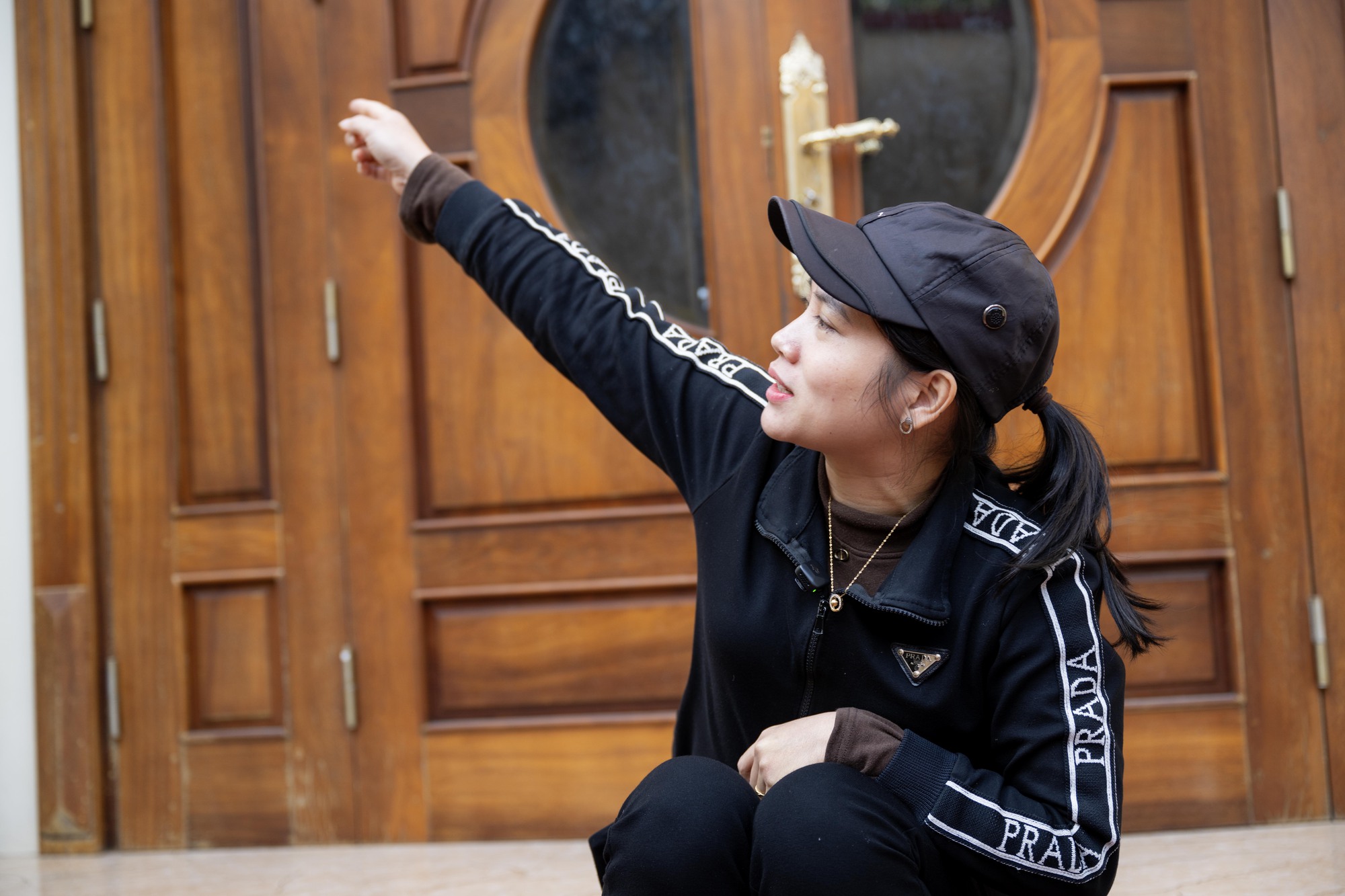 Vụ thả chó dữ cắn người phụ nữ ở Hà Nội: Nhân chứng kể lại phút kinh hoàng và quá khứ 