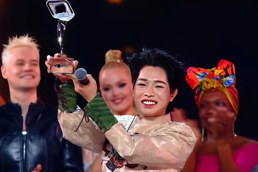 Mưa đỏ, Đức Phúc đoạt giải tại Nga vào top 10 sự kiện văn hóa năm 2025 - 4