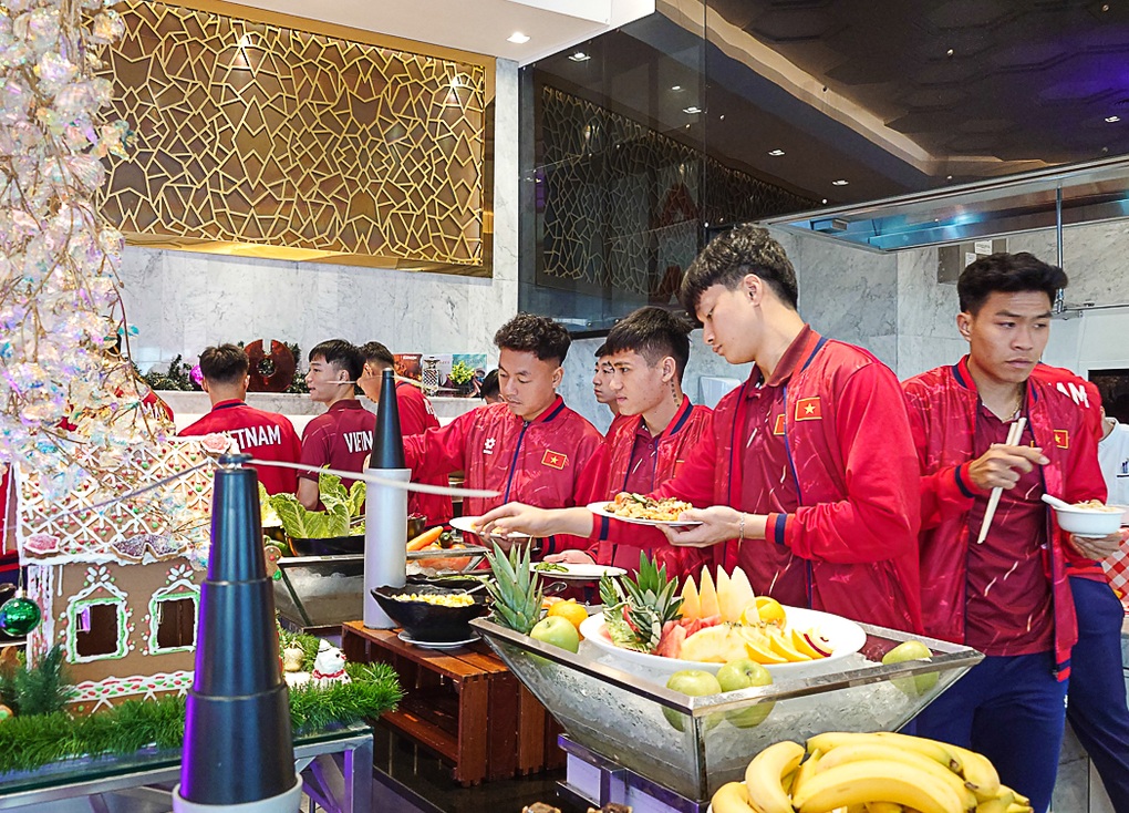 U23 Việt Nam đặt chân tới Qatar, sẵn sàng tạo kỳ tích ở giải châu Á - 2