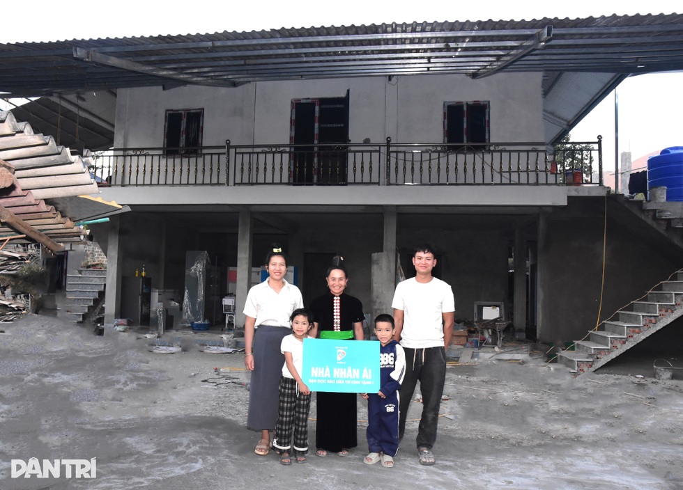 Niềm vui an cư của người nghèo giữa núi rừng Điện Biên - 4