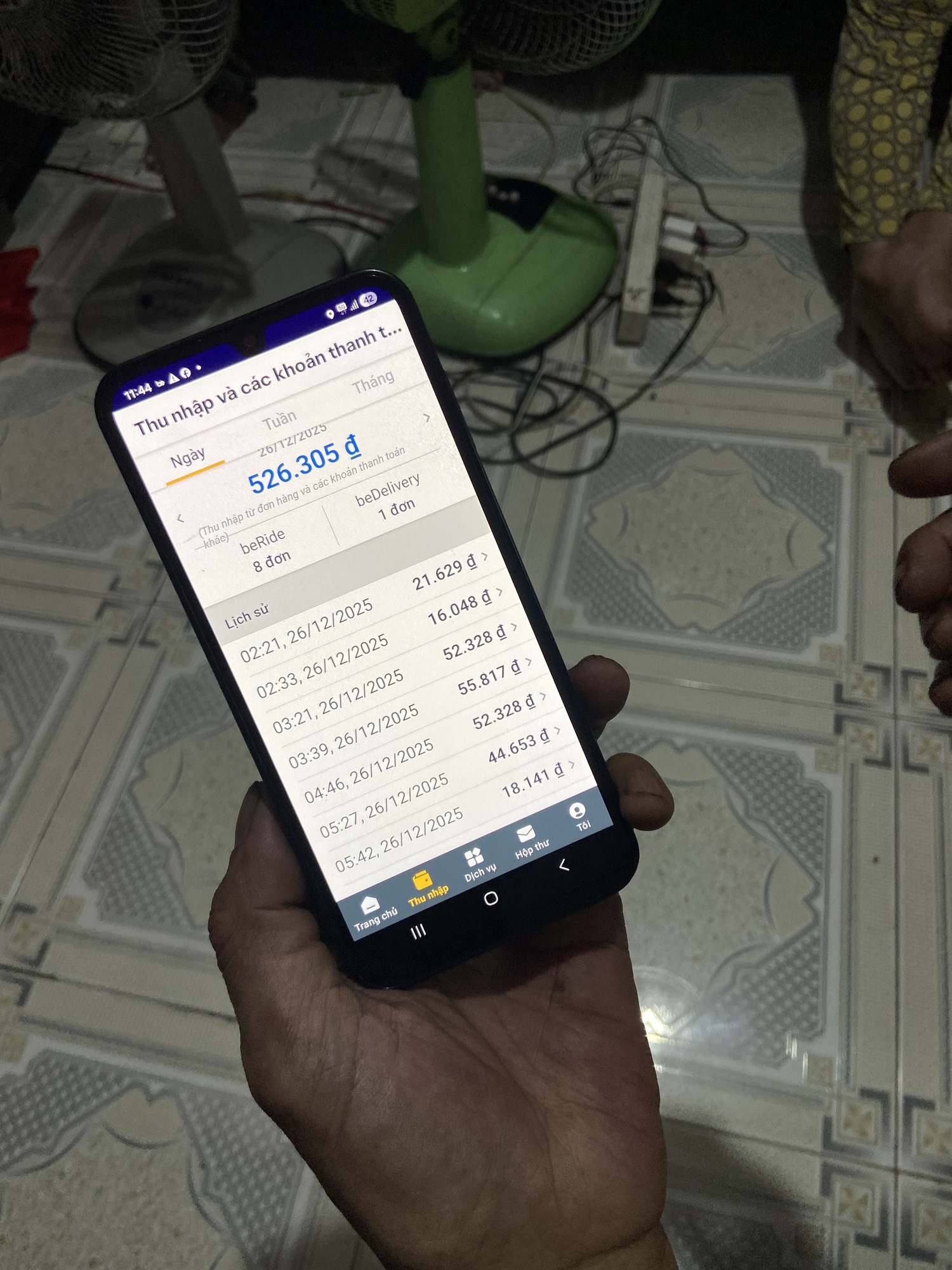 Gặp chú xe ôm bị lan truyền sai sự thật trên mạng: Tiết lộ về 2 chiếc xe PCX và SH trong nhà- Ảnh 11.