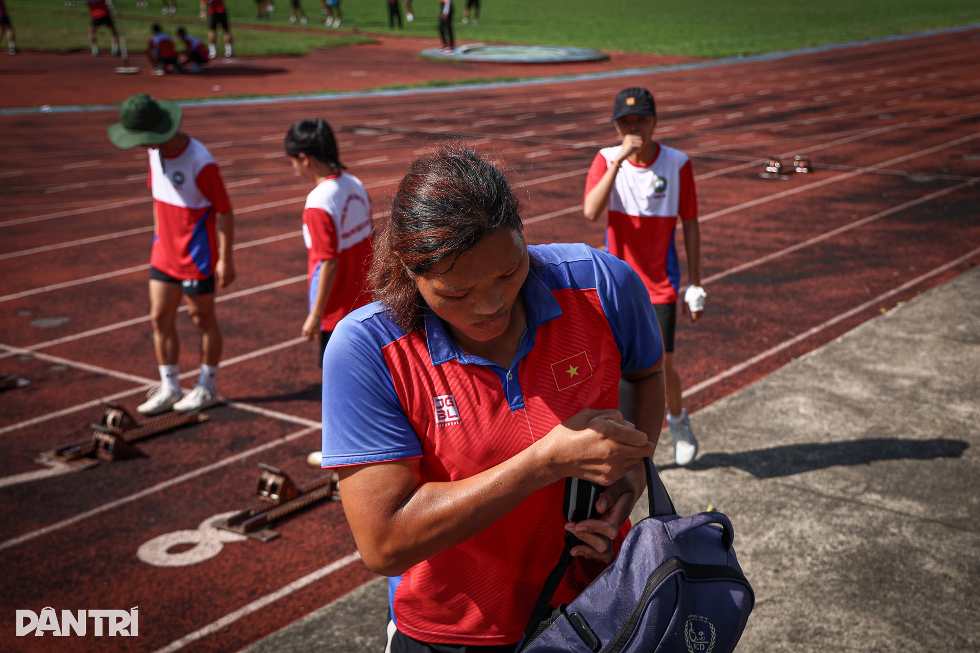 Từ mặc cảm “người khổng lồ” đến khát vọng chinh phục Para Games - 7