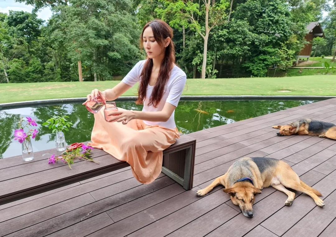 Người đẹp cưới 