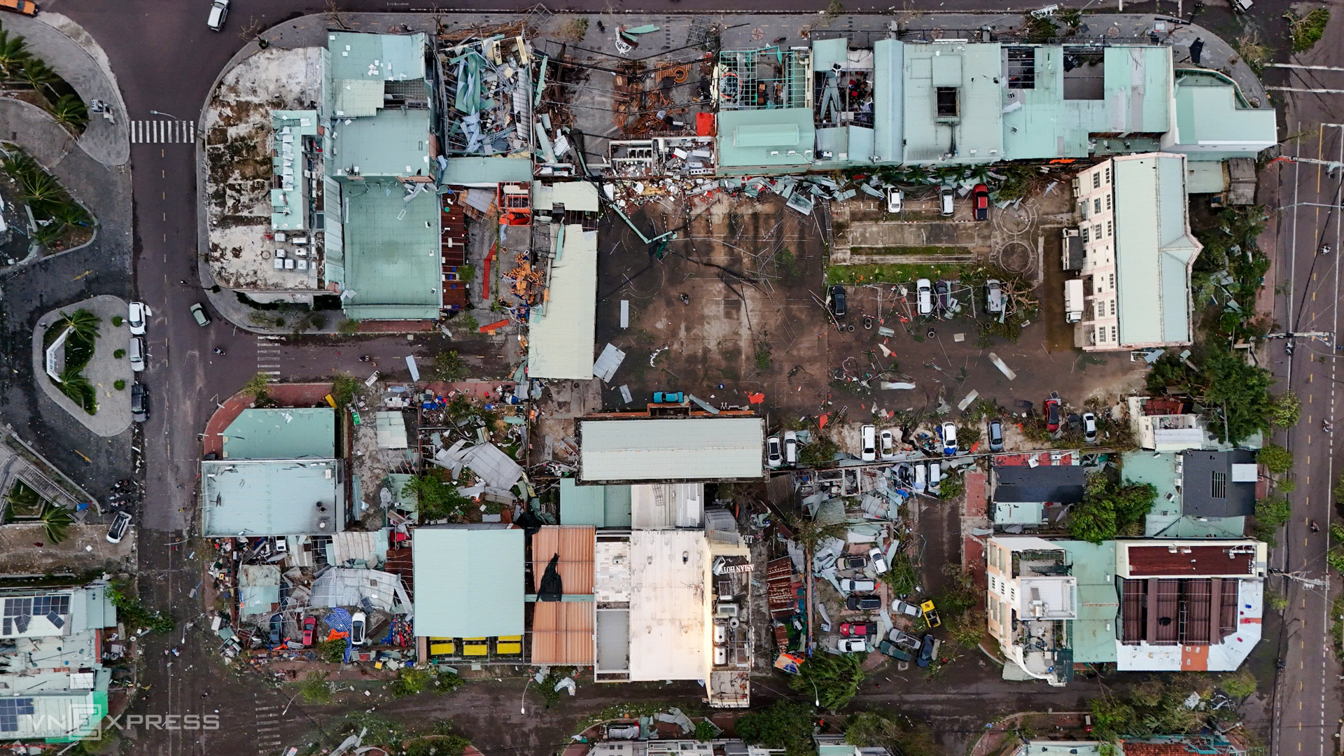 1766801559 620 Mua lu 2025 qua anh