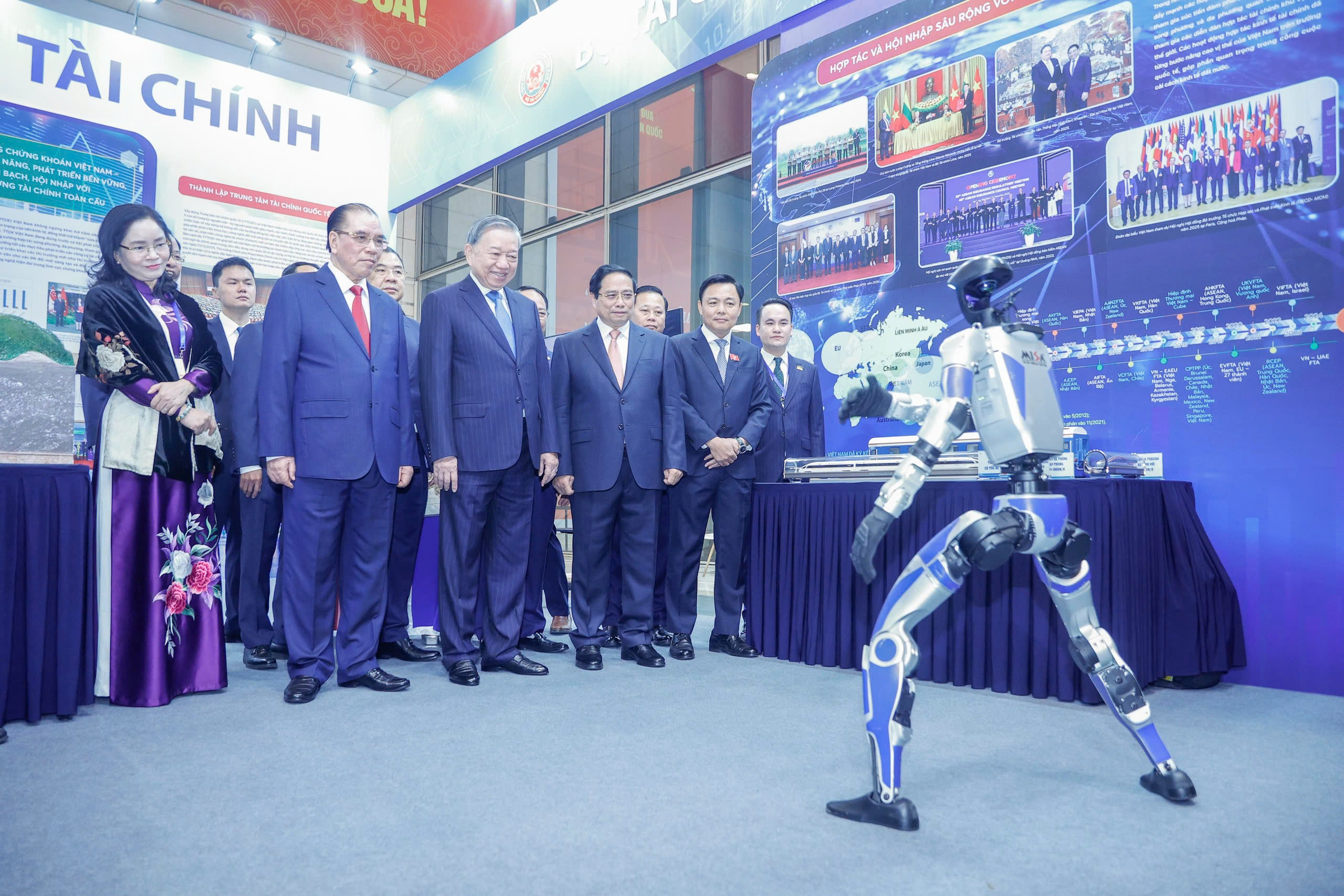 Tổng Bí thư dự Đại hội Thi đua yêu nước - Ảnh 4.