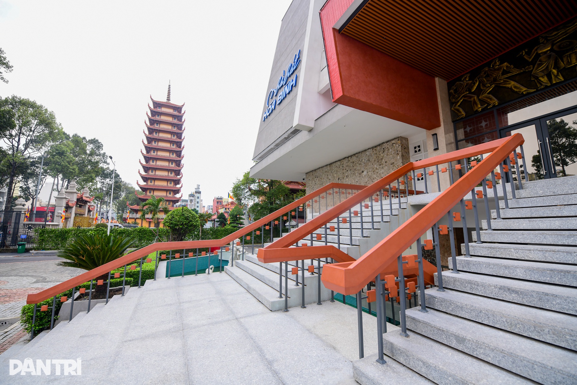 Nhà hát Hòa Bình lột xác với hơn 270 tỷ đồng ở TPHCM - 14