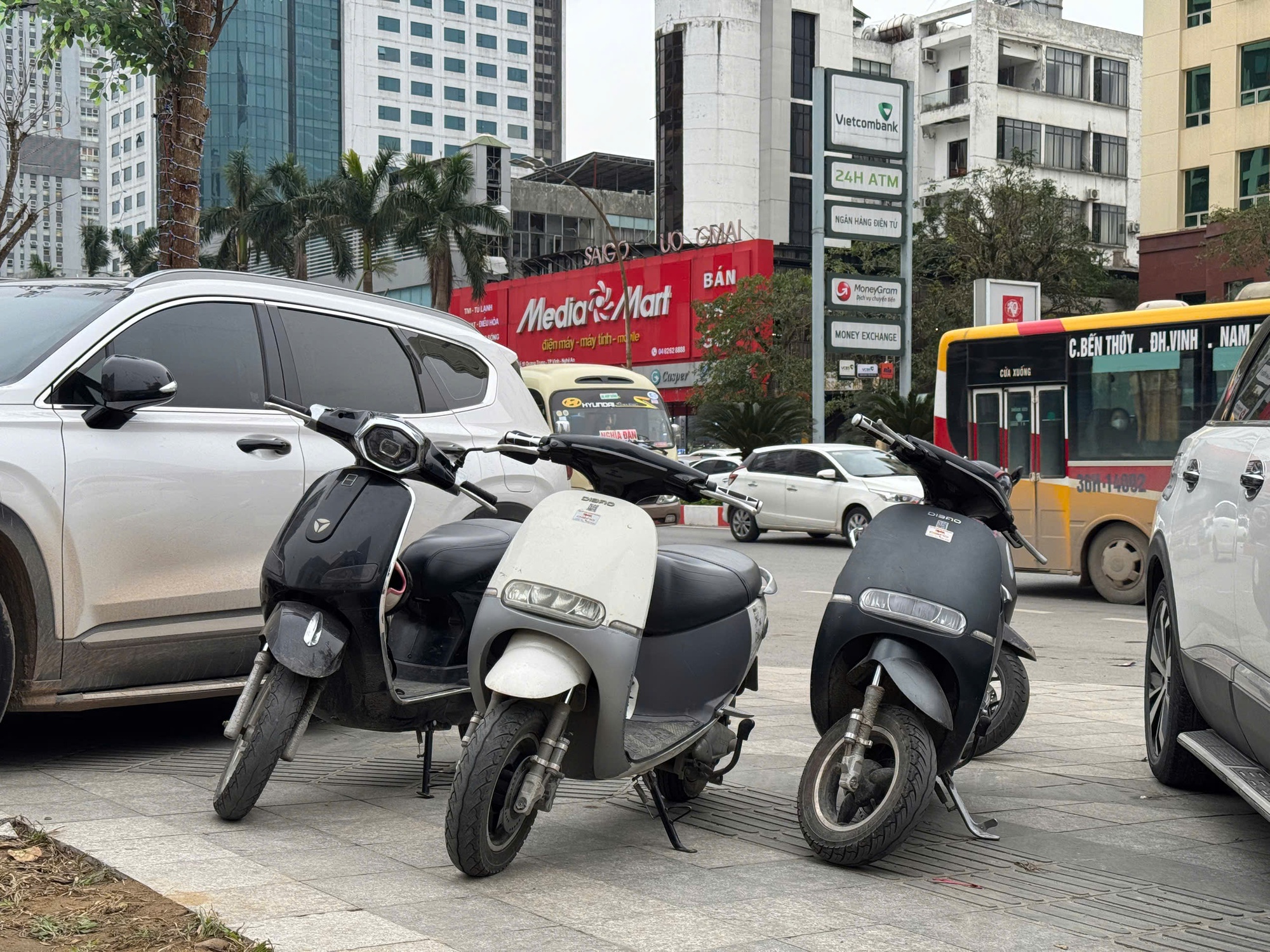 'Mua xe máy online chỉ dành cho người rành xe muốn săn ưu đãi' - Ảnh 7.