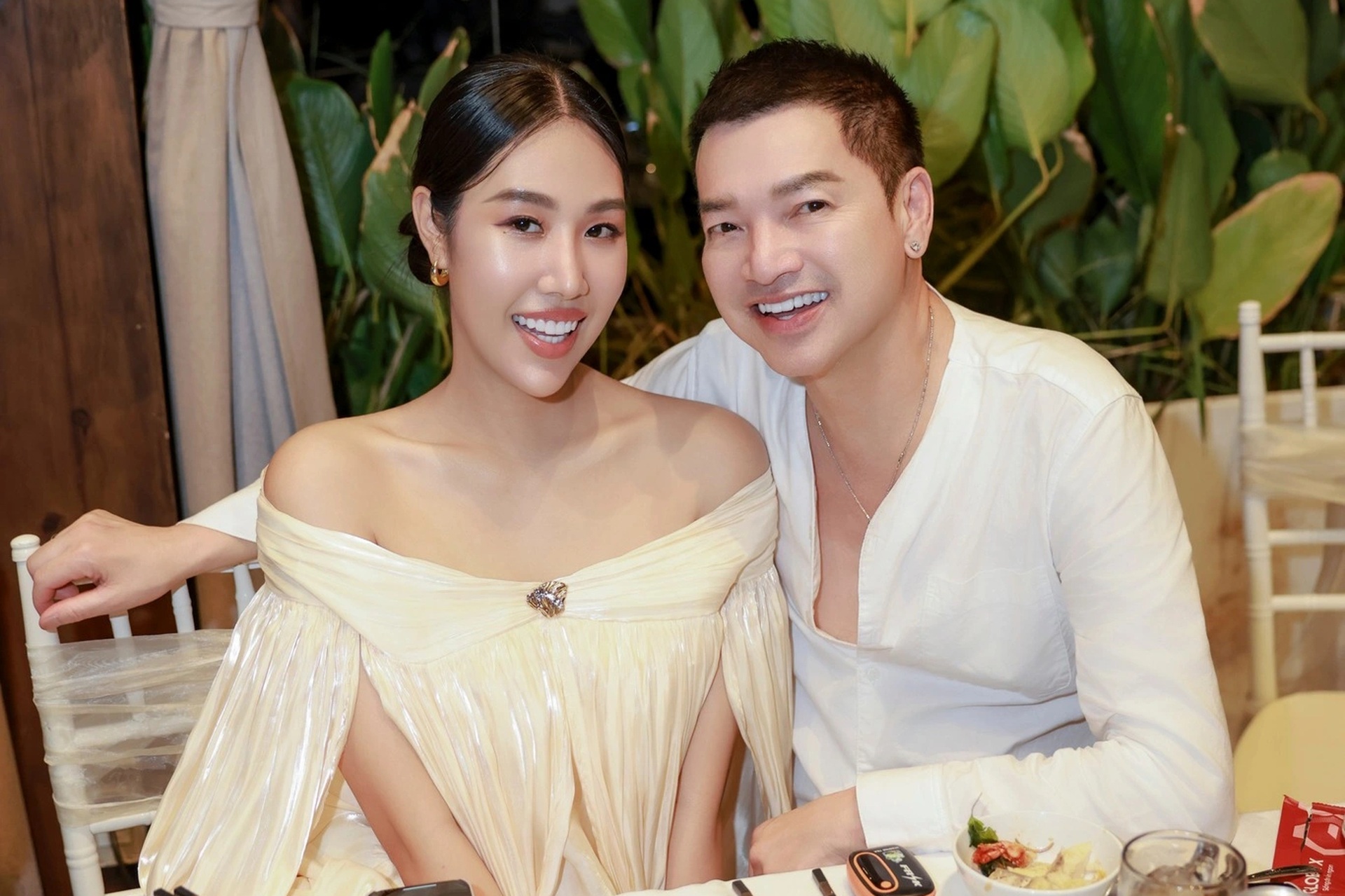 Nghệ sĩ Quang Minh tuổi 66: Có con 1 tuổi, bình yên bên bạn gái kém 37 tuổi - 12