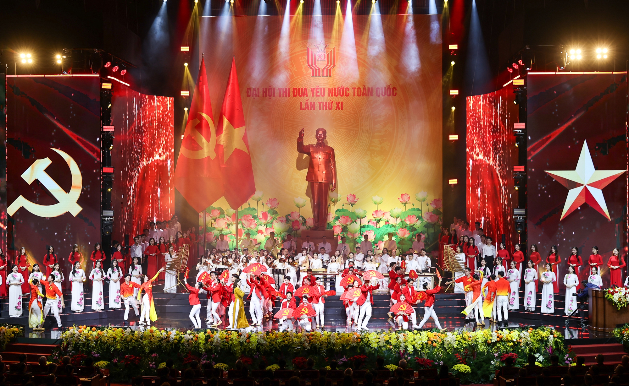 Thủ tướng: Các phong trào thi đua yêu nước góp phần tạo nên những kỳ tích - Ảnh 4.