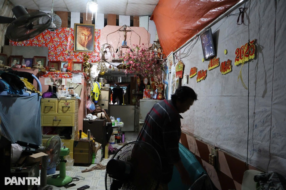 Gặp “tài xế chạy xe cũ bị hủy chuyến”, bất ngờ sự thật trái ngược hoàn toàn - 2