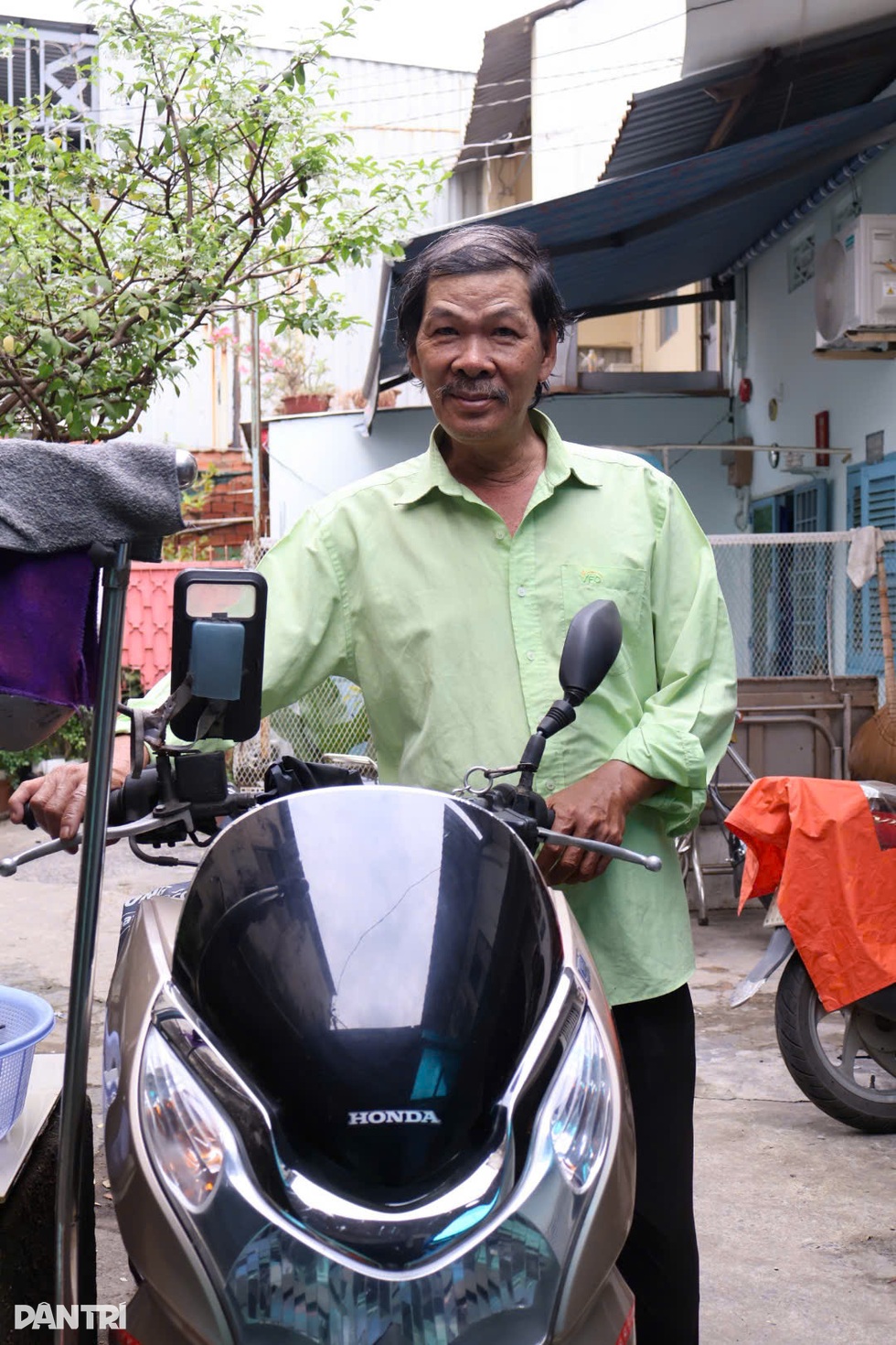 Gặp “tài xế chạy xe cũ bị hủy chuyến”, bất ngờ sự thật trái ngược hoàn toàn - 5