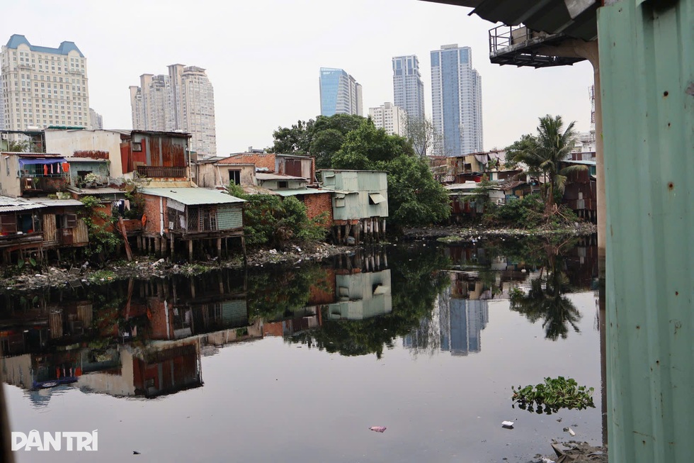 Gặp “tài xế chạy xe cũ bị hủy chuyến”, bất ngờ sự thật trái ngược hoàn toàn - 8