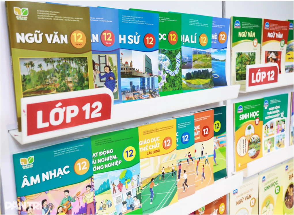 Bộ Giáo dục chốt bộ SGK thống nhất toàn quốc - 2