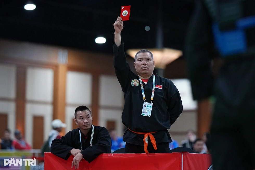 Võ sĩ Việt Nam trải lòng về việc bị VĐV Thái Lan chơi xấu, trọng tài xử ép - 3