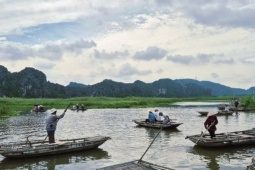 'Vịnh không sóng' ở Ninh Bình đẹp hoang sơ, có loài quý hiếm bậc nhất thế giới