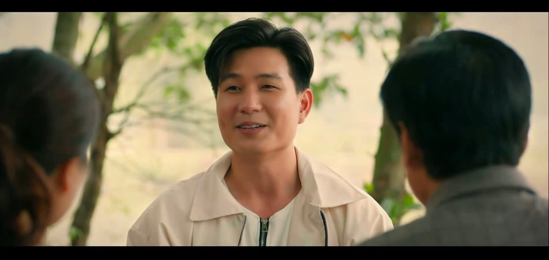 Không thể chê nổi mỹ nam Việt mặt búng ra trap boy: Ai đời đẹp quá thể đáng, cười một cái tim hẫng một nhịp- Ảnh 3.