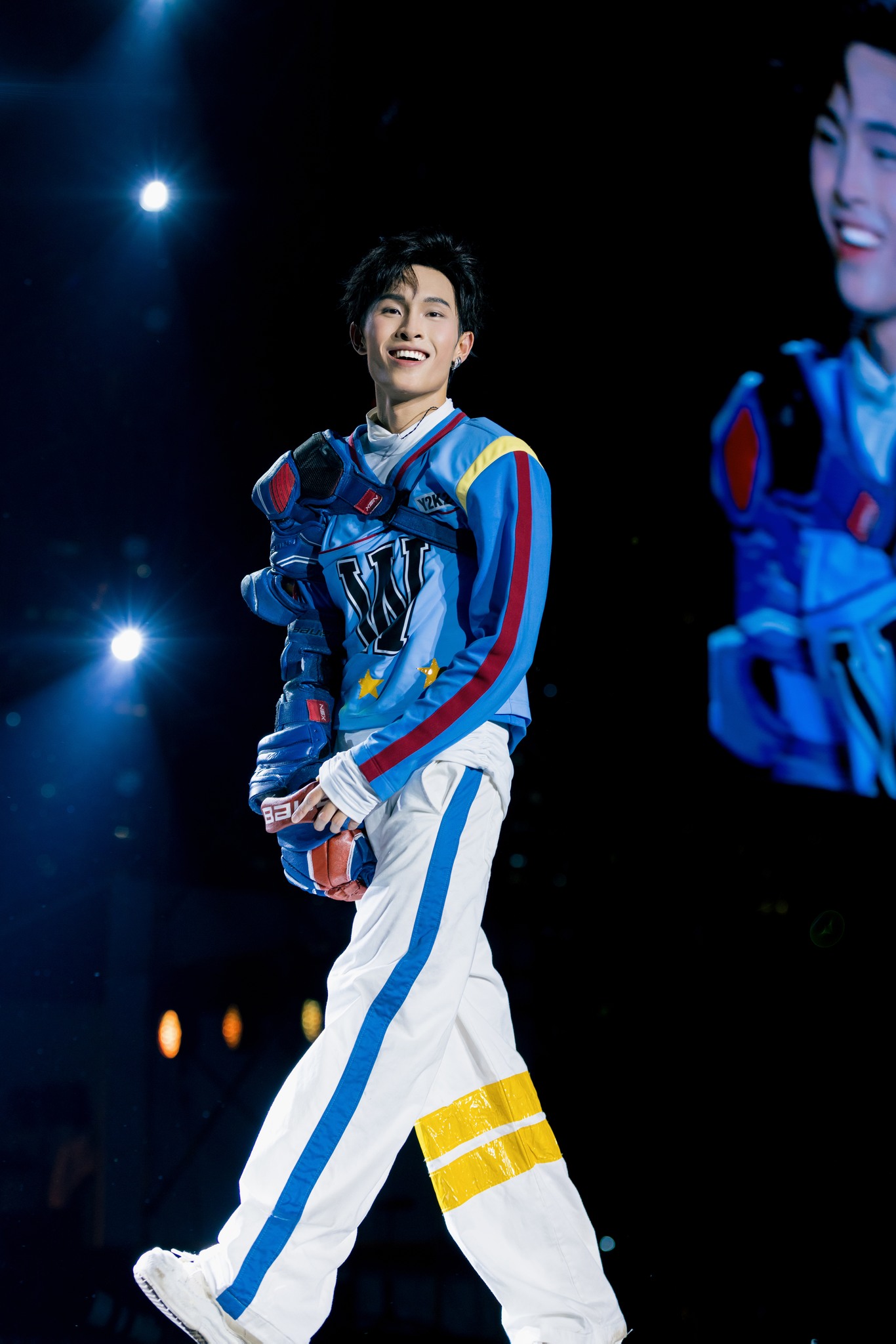 Nhạc hay có đủ đánh bay scandal?- Ảnh 5.