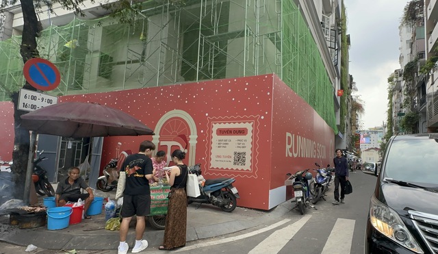 Nghịch lý mặt bằng cho thuê cuối năm- Ảnh 2.