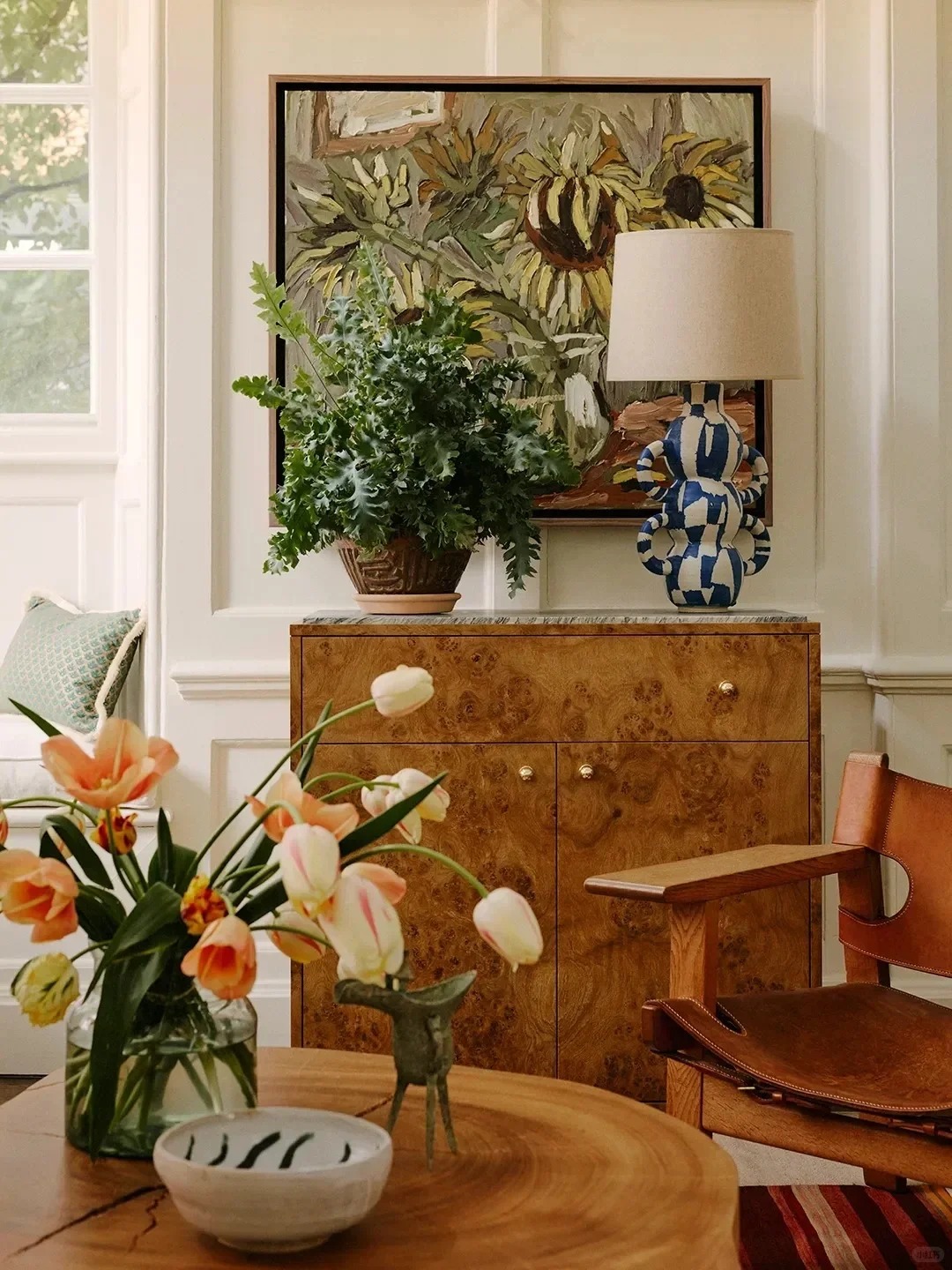 Ghé thăm căn hộ 300 tuổi ở London: Khi nét cổ điển 