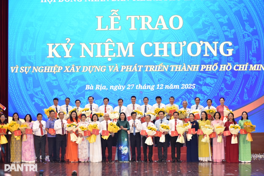 TPHCM cần kết nối khu thương mại tự do với trung tâm tài chính quốc tế - 2