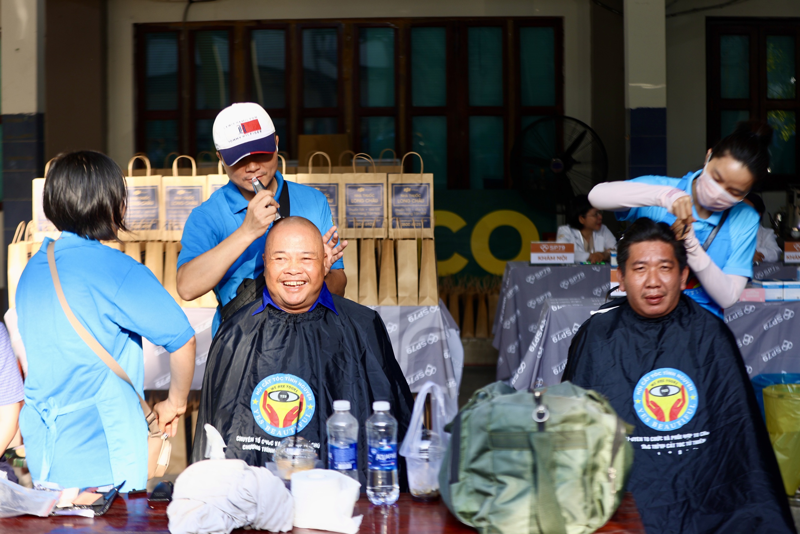 Công nhân vệ sinh TPHCM đón Tết sớm - Ảnh 6.