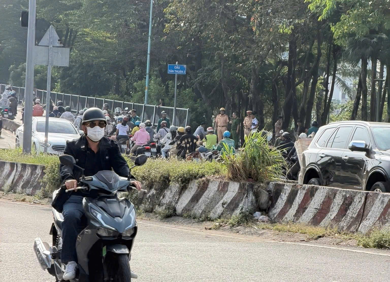 HĐND "không né việc khó"; Trường học cảnh báo lừa đảo 4 Thông tin nổi bật tại TPHCM ngày 27-12: - Ảnh 4.