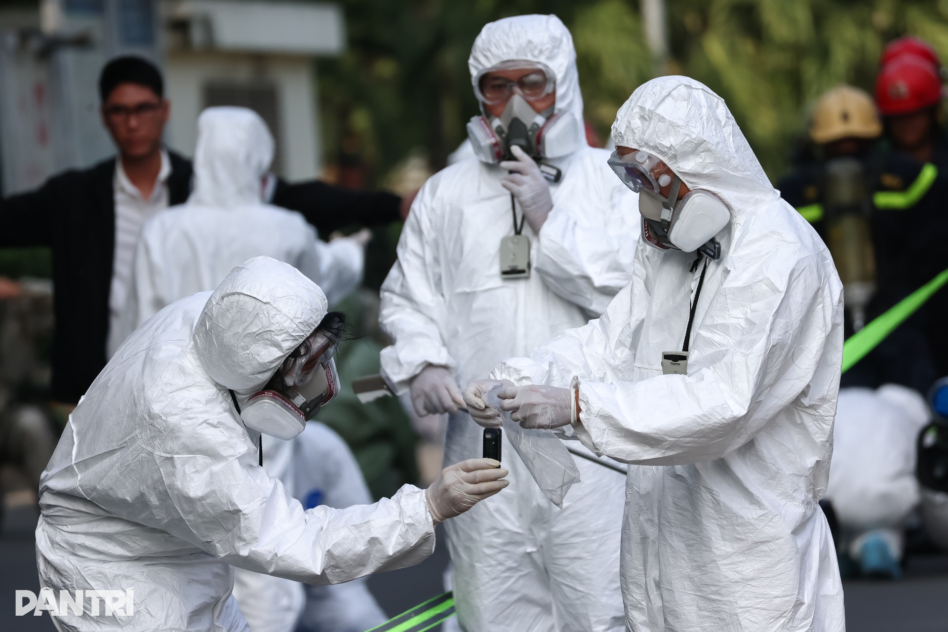 Kịch tính giây phút ứng phó tình huống sự cố bức xạ và hạt nhân ở TPHCM - 8