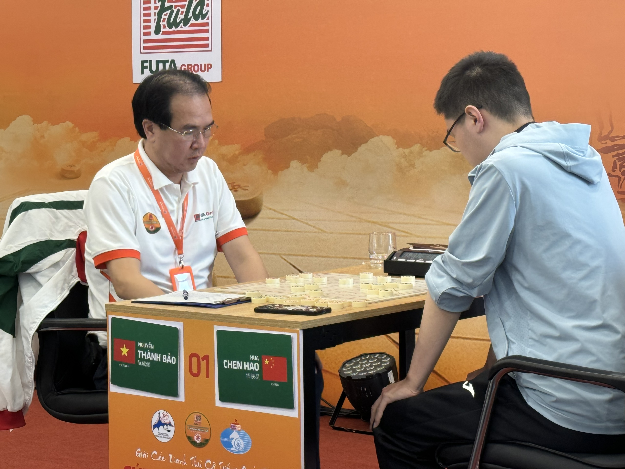 Nguyễn Thành Bảo hạ thần đồng Trung Quốc, tranh chung kết Cúp Cờ tướng Phương Trang 2 Nguyễn Thành Bảo hạ thần đồng Trung Quốc, tranh chung kết Cúp Cờ tướng Phương Trang - Ảnh 2.