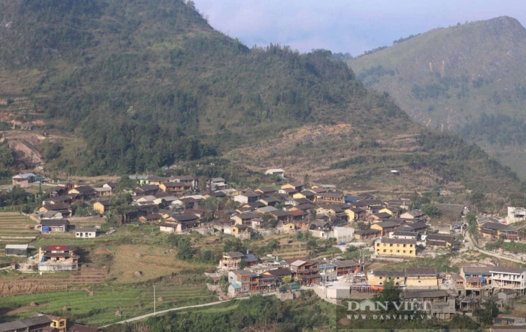 Lô Lô Chải, một trong những điểm đến được nhiều du khách yêu thích, nơi đây cũng là điểm check in hoa anh đào. (Ảnh: Mùa Xuân - Tuệ Linh)