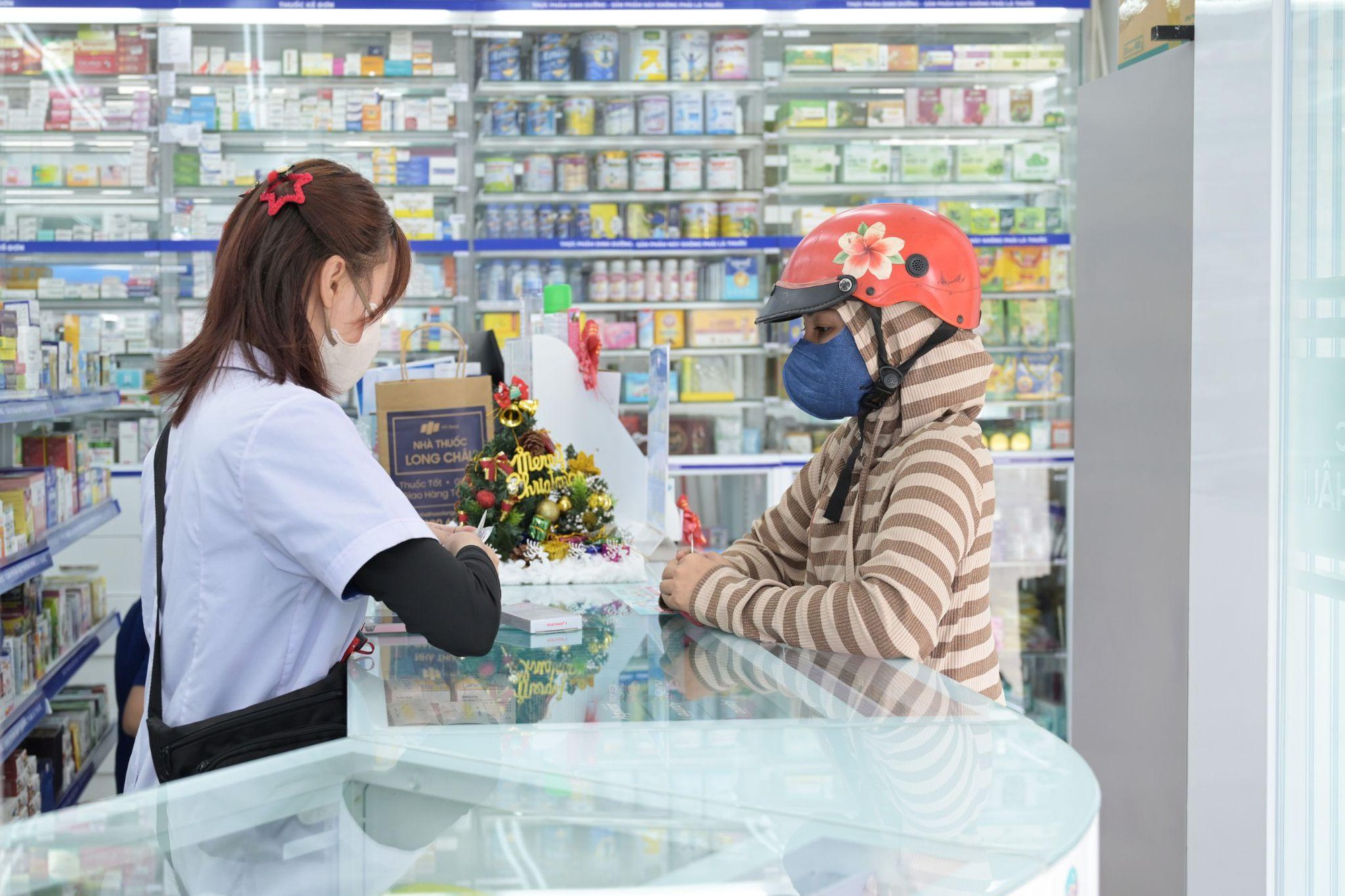 Dự án âm nhạc mới của Hòa Minzy “chạm” đến mong ước muôn đời của người Việt Nam- Ảnh 6.