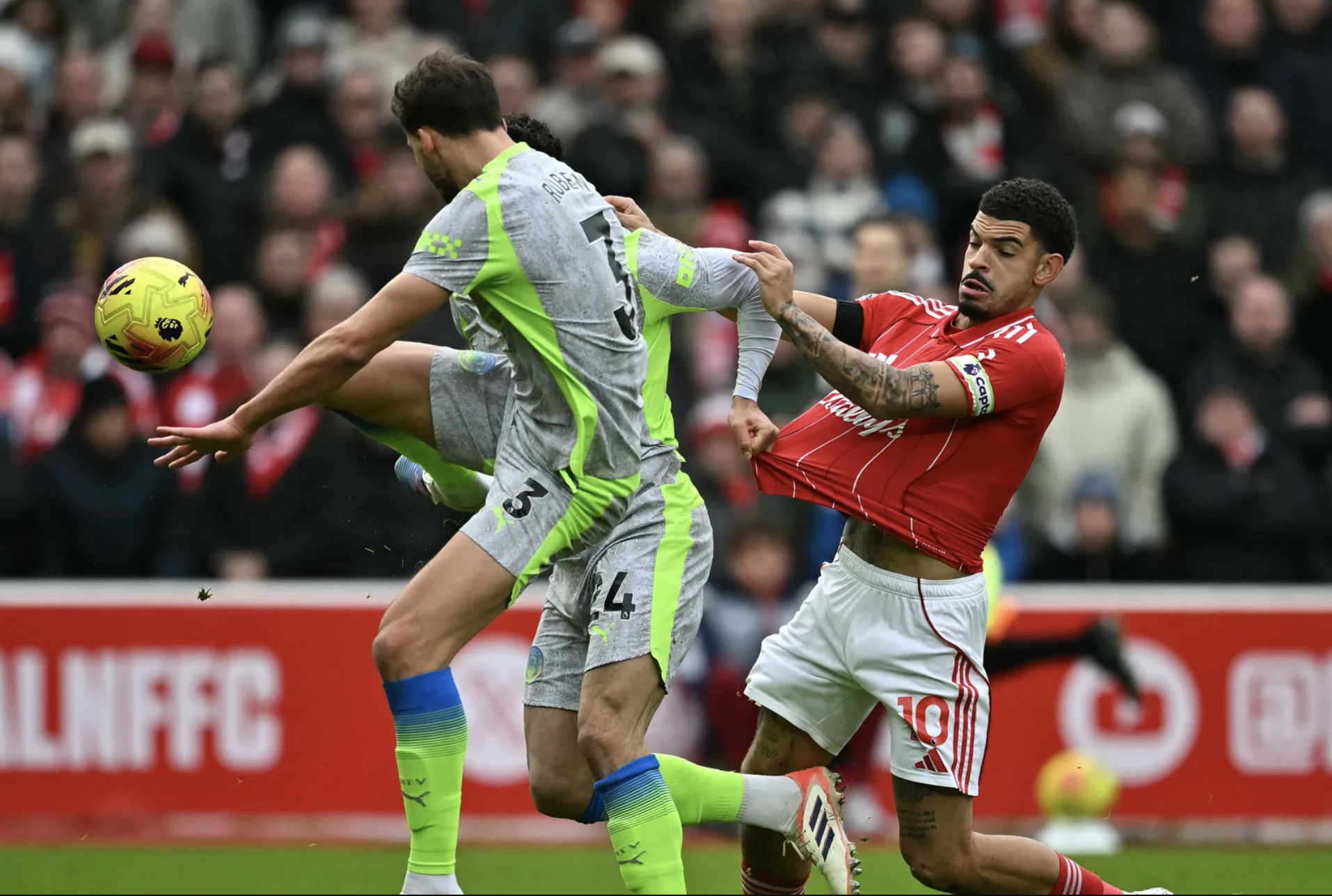 1766848843 48 Vua kien tao Cherki ha guc Nottingham Forest Man City