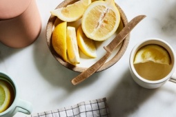 Ba loại nước tốt cho gan chỉ nên uống trước 21h