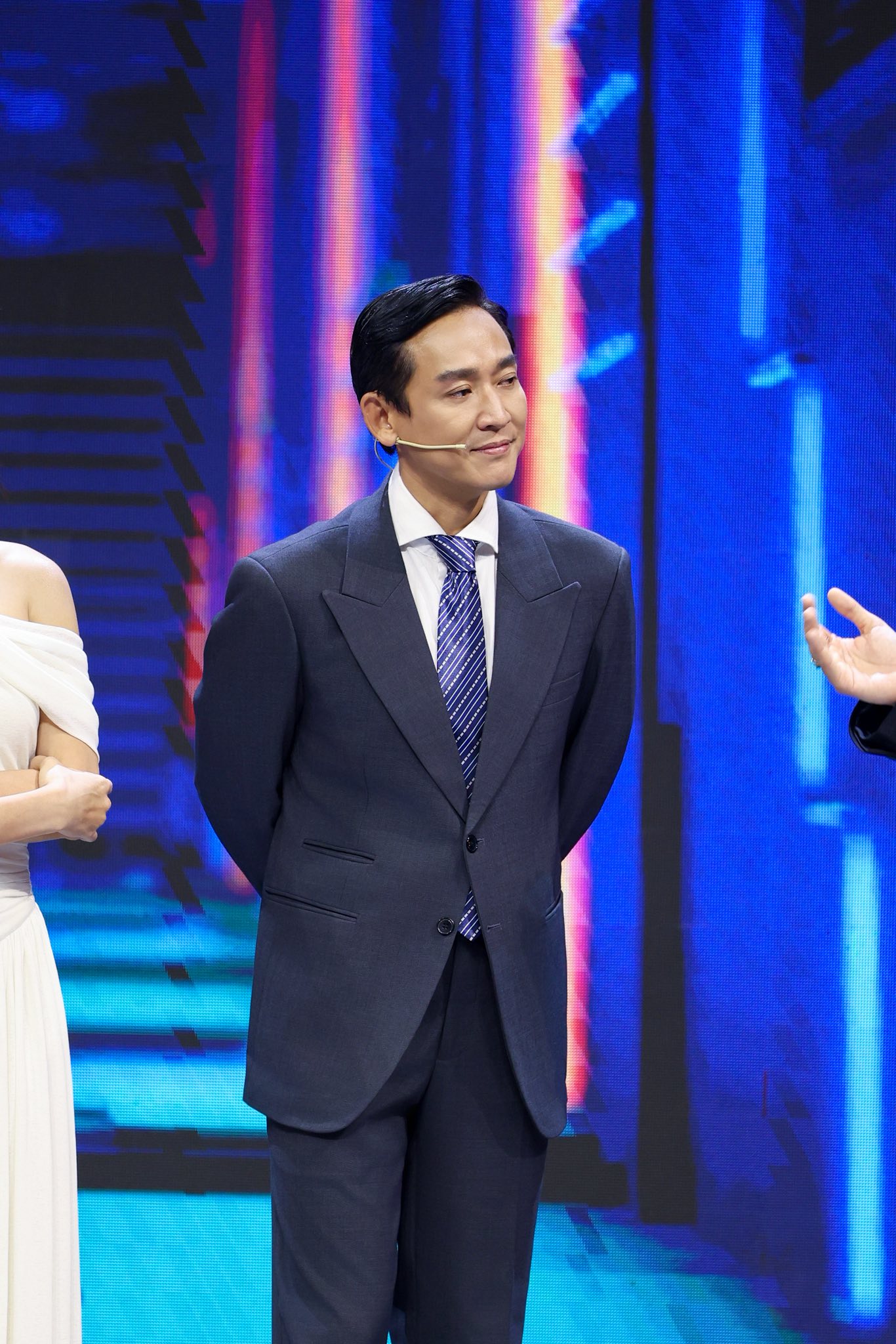 Cặp sao Việt tái hợp sau 11 năm khiến netizen khóc hết nước mắt: Toàn chiến thần nhan sắc, trẻ gì mà trẻ lâu thế- Ảnh 4.