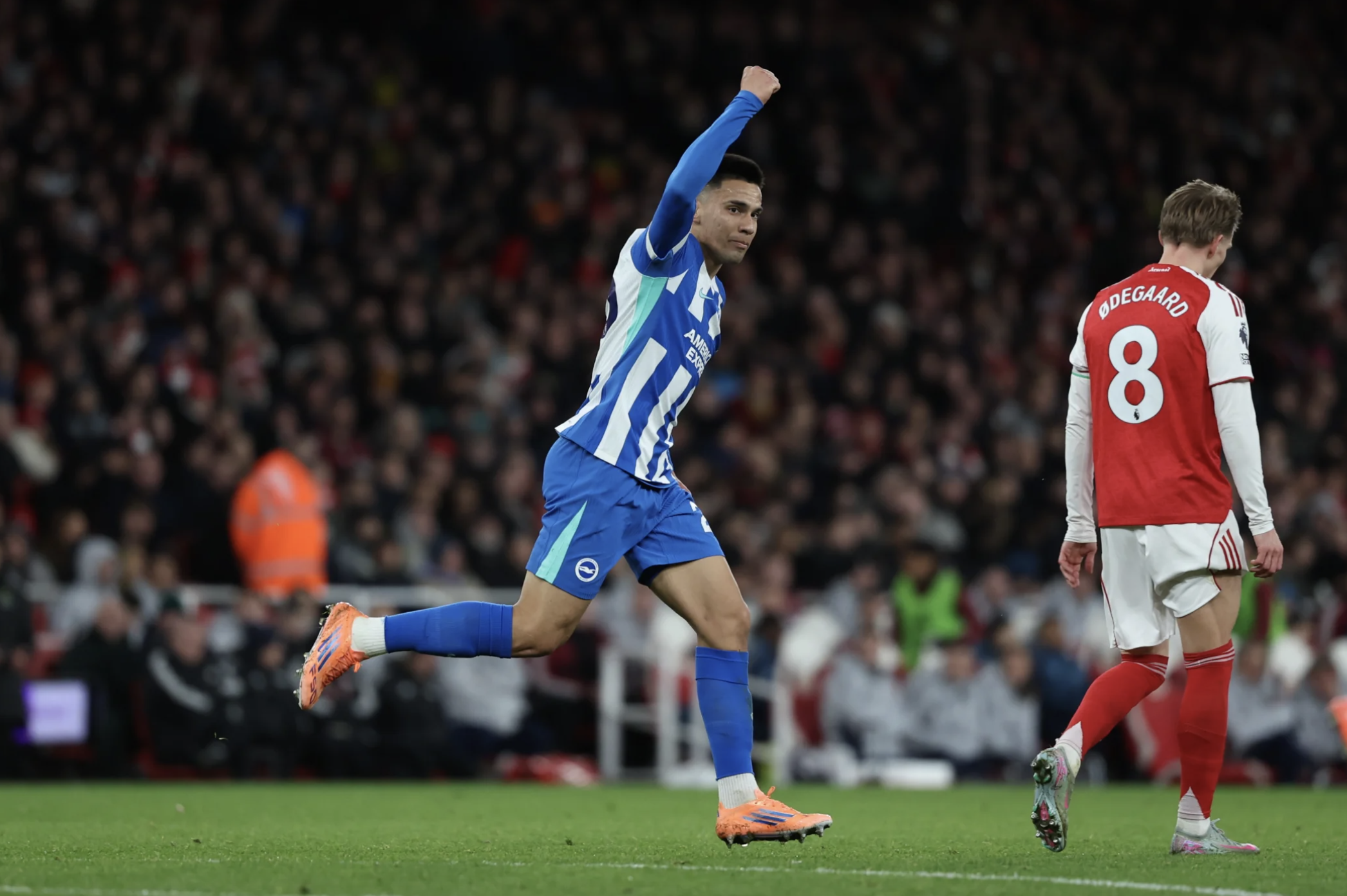Arsenal vượt khó hạ Brighton, tái chiếm đỉnh bảng Premier League - Ảnh 4.
