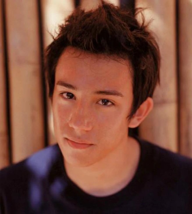 Nam thần thanh xuân bị hủy hoại vì 1 scandal giờ khổ đến nỗi phải triệt sản, đi bốc vác nuôi 8 miệng ăn- Ảnh 2.