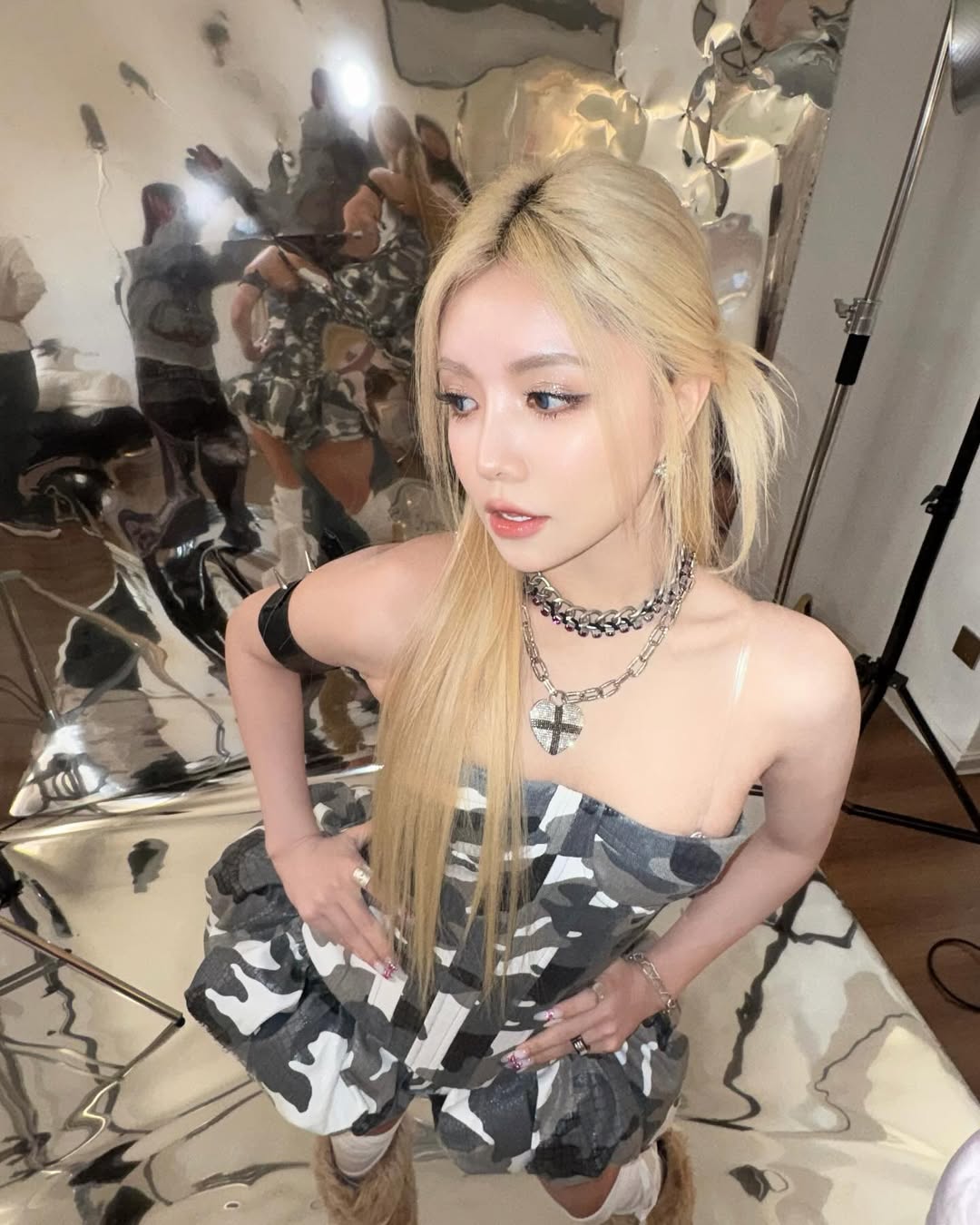 Sự hết thời của nữ idol quốc dân: 2000 ngày không một trang báo đưa tin, ra bài nào flop bài đó- Ảnh 3.