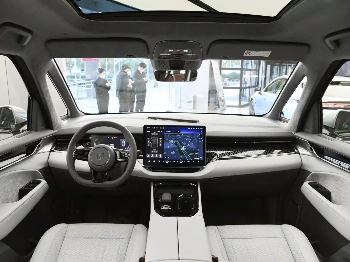 Thêm 2 hãng xe mới ra mắt Việt Nam năm 2026, có cả hãng chuyên về xe điện 5 xe điện - Ảnh 8.